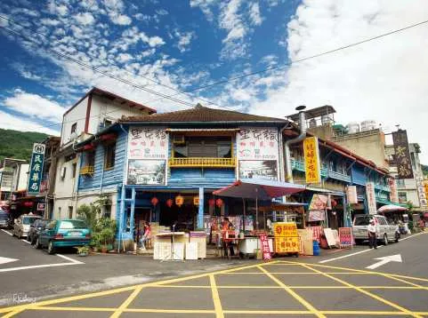 One-day trip to Miaoli｜Penglai River Fish Protection Trail. Nanzhuang Old Street. Xiangtian Lake｜Departing from Taipei City｜Enjoy Up to 25% Off when purchasing additional high-speed rail tickets｜ x HSR Combo